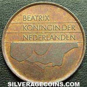 1984 Beatrix Dutch Bronze 5 Cents (Obverse)