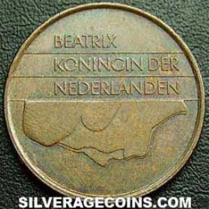 1991 Beatrix Dutch Bronze 5 Cents (Obverse)