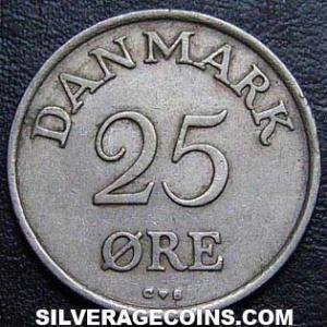 1956 (h) C S Frederik IX Danish 25 Øre (Reverse)